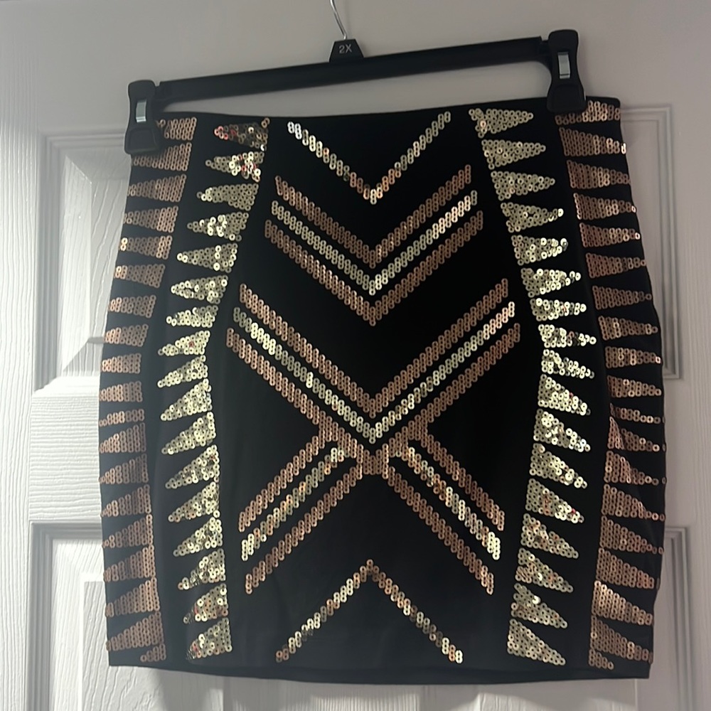 Sequence black shirt